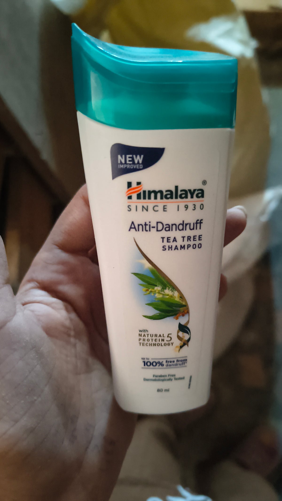 Himalaya anti dandruff tea tree shampoo 80ml