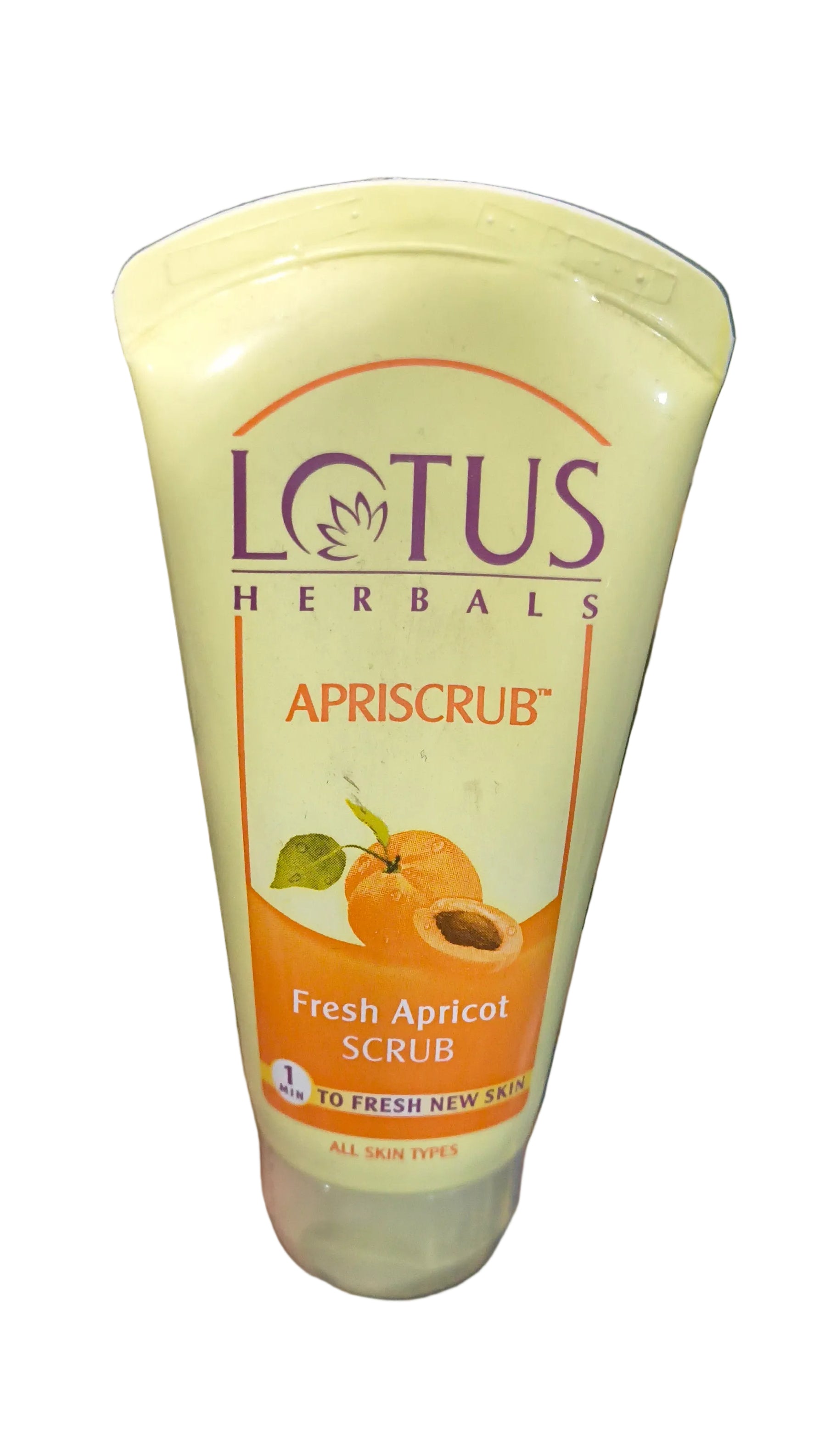 Lotus herbals scrub 60g